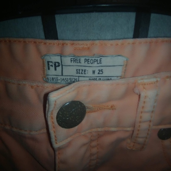 Women Free People Peach Skinny Jeans Ankle Zipper - Picture 5 of 7